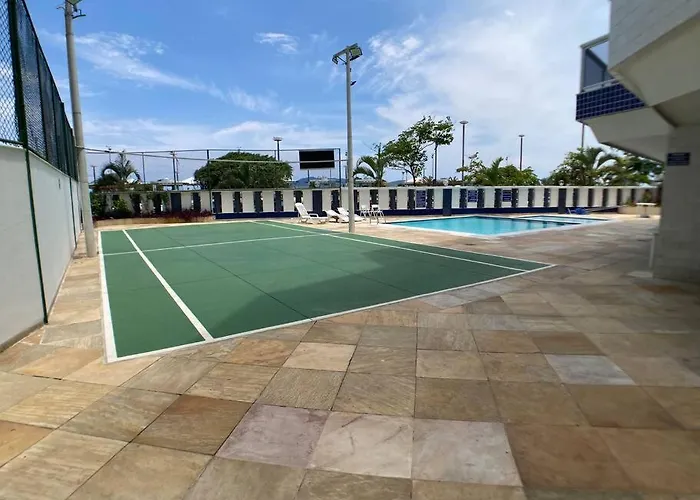 Apartamento na Praia do Forte CF