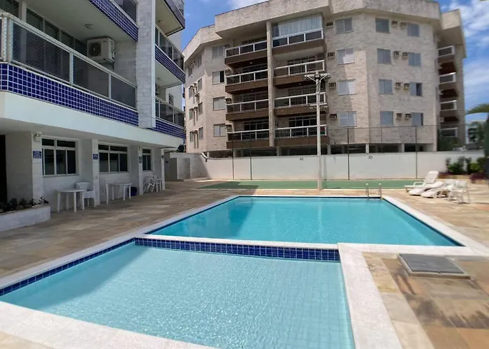 Apartamento na Praia do Forte CF